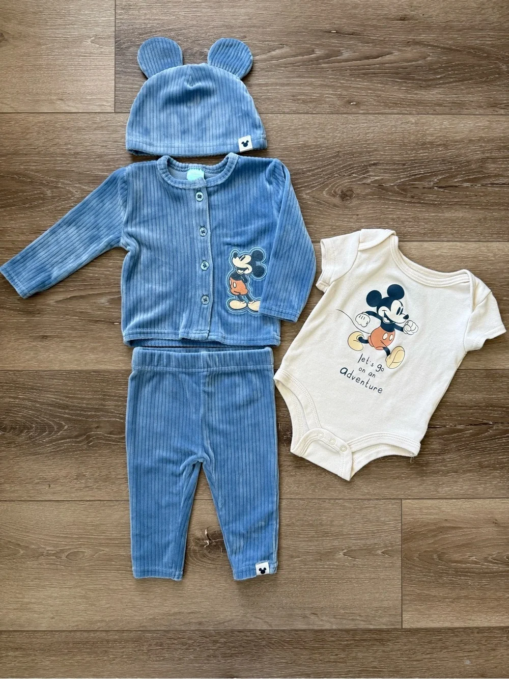 Disney Light Blue Velour Baby boy 4 Piece Set size 3-6 Months